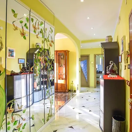 Nice In With Kitchen Appartement *